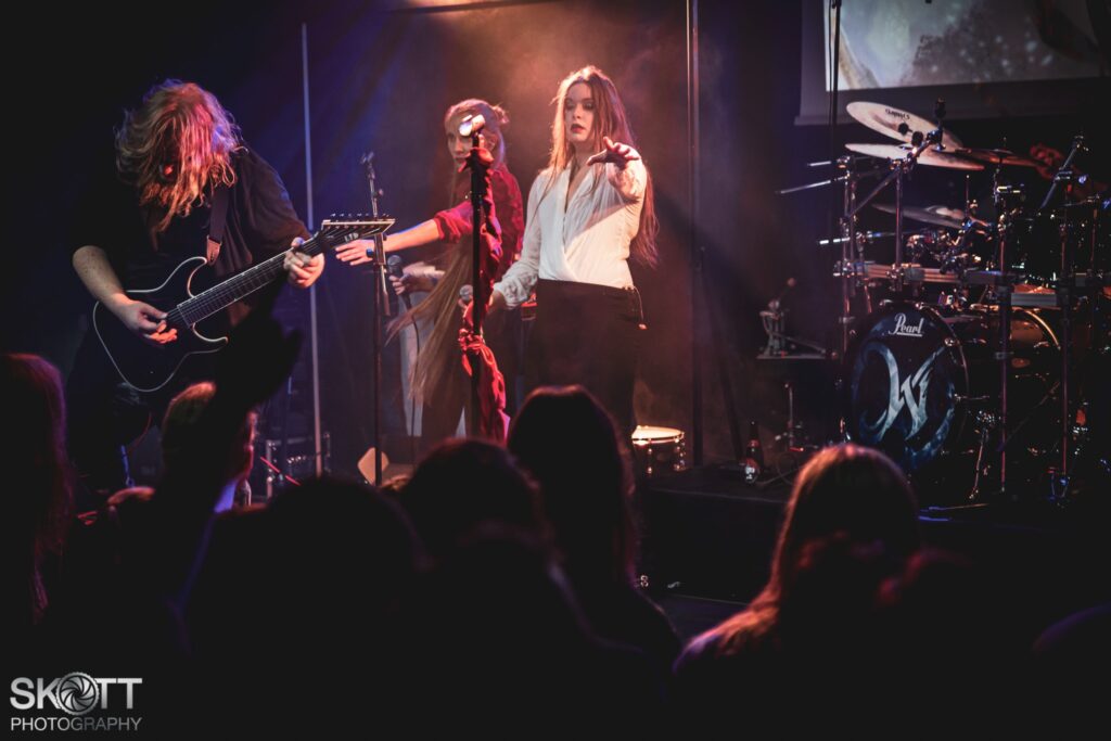 Ethereal Kingdoms performing songs from Hollow Mirror live at Wintersun anniversary show at Gimle 2019.