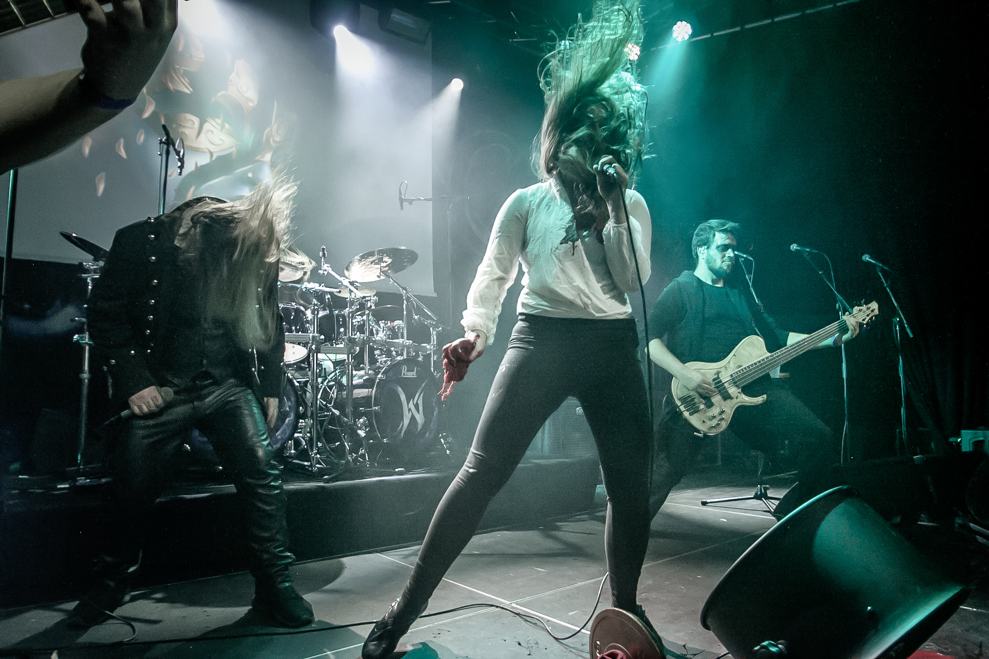 ‘A complete range of voices’ – Review of Hollow Mirror